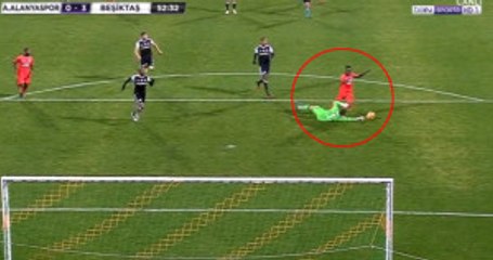 Beşiktaş Aleyhine Verilen Penaltı Büyük Tepkiye Sebep Oldu