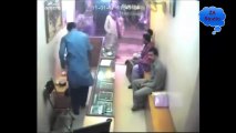 Robbery at Jewelry Shop its Shocking News 2017