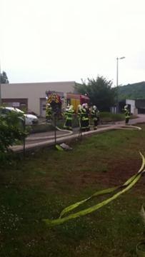 Violent incendie dans une societe de la zone d'activites de...