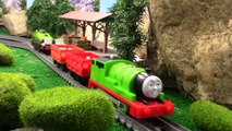 Thomas and Friends Accidents will Happen Toy Trains Thomas the Tank Engine Gator Percy
