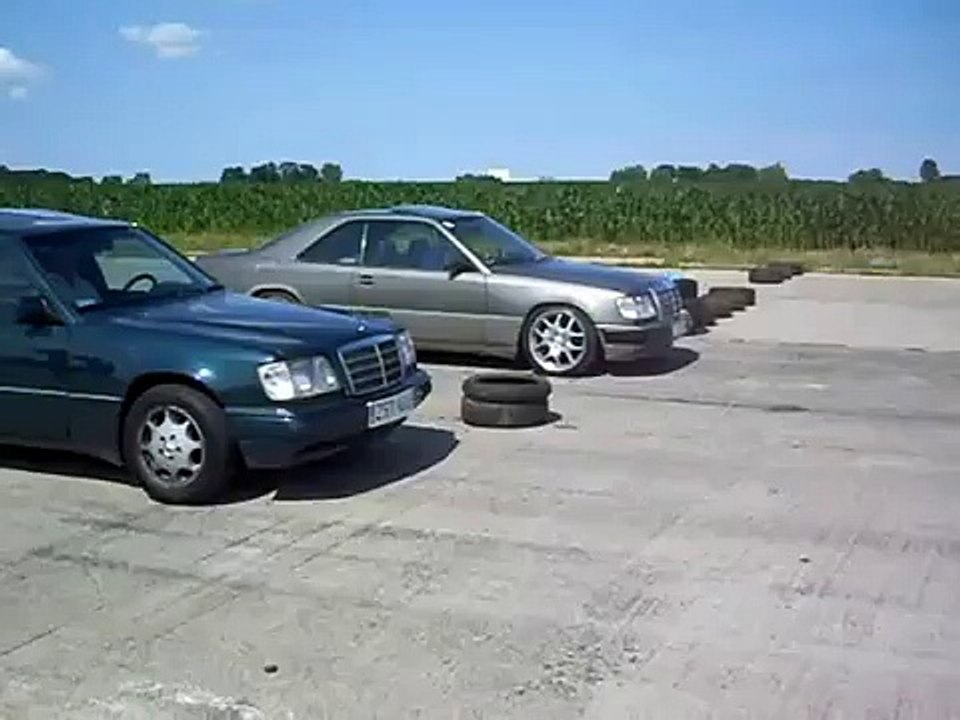 mercedes w124 E320 vs 124 CE300 24V