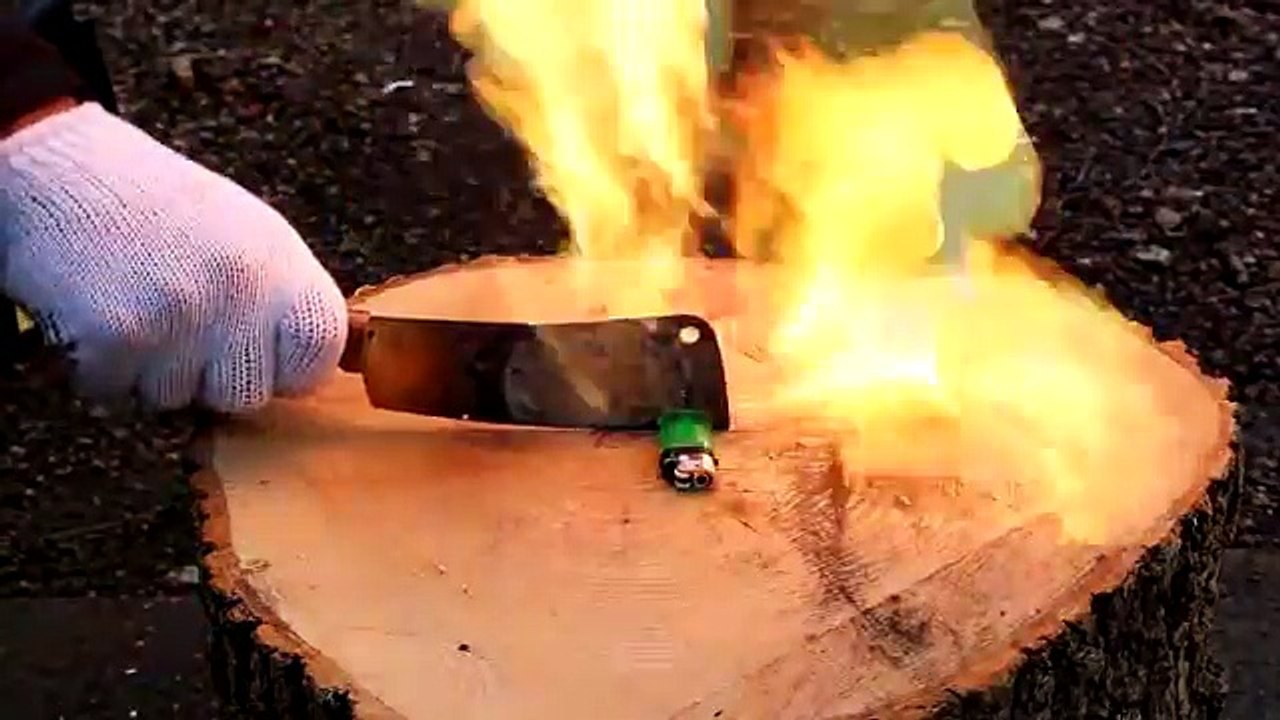 Faca de açougueiro super quente vs polvora (não tente fazer isso em casa)