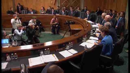 Comité del Senado aprueba a Tillerson como secretario de Estado de EEUU