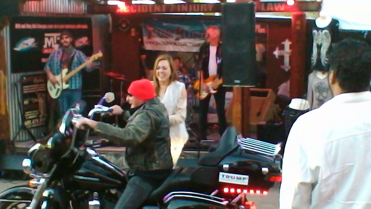 Footstompin' Music (Grand Funk Railroad cover)