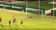 İspanya Ligi'nde Hakem, Penaltıda Öne Doğru Adım Atan Kaleciyi Oyundan Attı