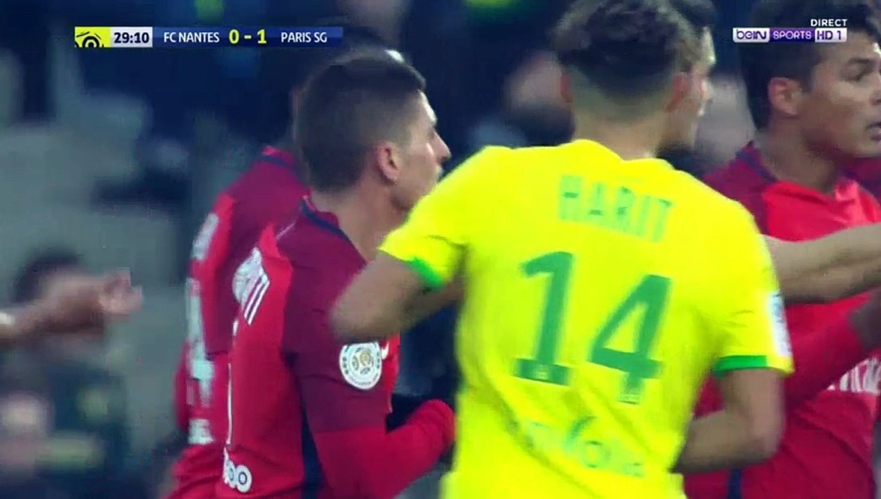 Passe en retrait de la tête de Marco Verratti pour Kevin Trapp (Nantes VS PSG)