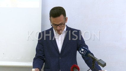 Oops - Mexhid Ramusa nga “Demokracia Studentore” ia ndryshon gjininë gruas së ministrit Bajrami