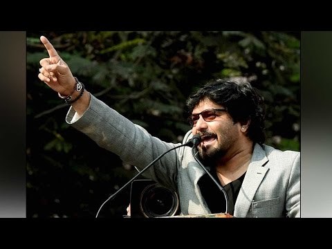 Babul Supriyo heckled by TMC workers in Kolkata
