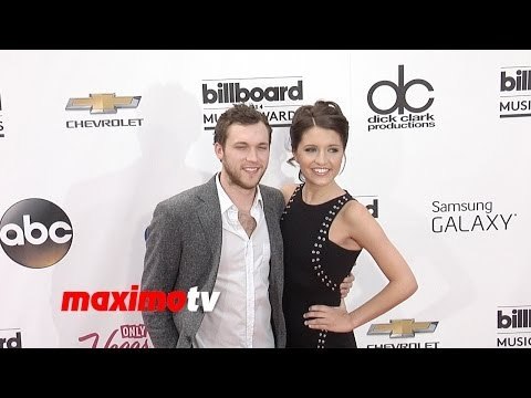 Phillip Phillips 2014 BILLBOARD MUSIC AWARDS Red Carpet ARRIVALS