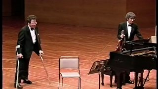 Stravinsky: Italian Suite / Perlman Sanders (1989 Movie Live)