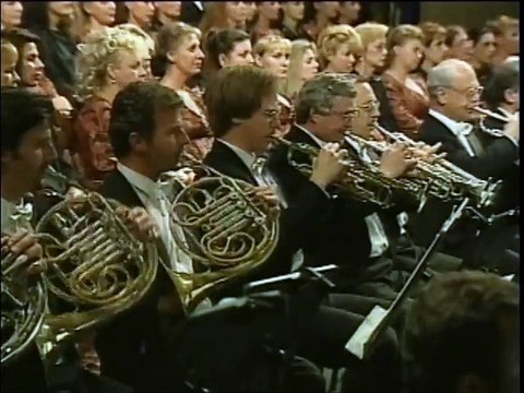 Beethoven: Symphony No.9 / Muti Milan La Scala & Bolshoi Theatre Orchestra (2000 Movie Live) part 1/2