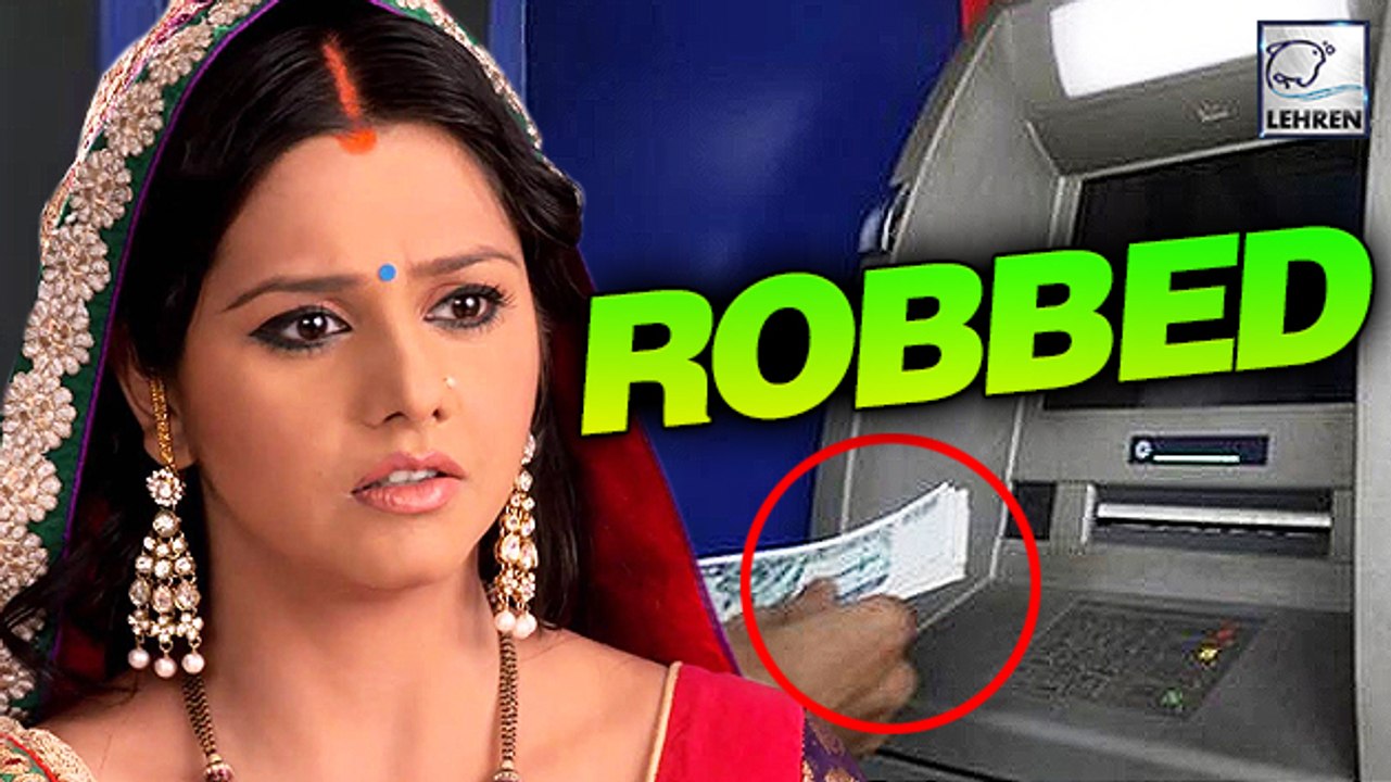 Dalljiet Kaur ROBBED Of Money