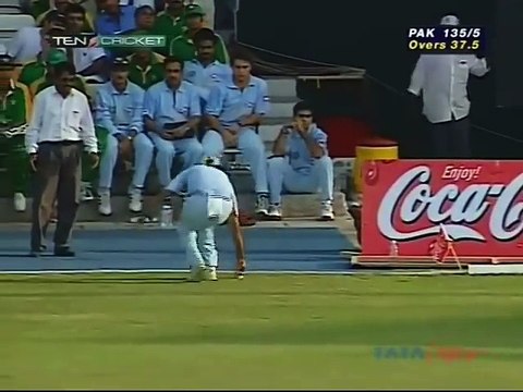 Moin Khan 54 vs India MATCH 6 COCA COLA CUP 1999 (SHARJAH)*RARE GOLD*