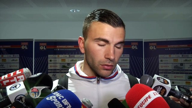 34e j. - Lopes : Deux visages