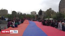 Erivan'daki Yürüyüşte Türkiye ve Azerbaycan Bayrakları Yakıldı