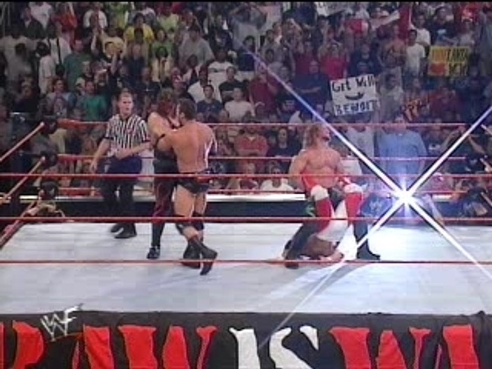 WWF - Raw 2001 - ECW joins the Invasion