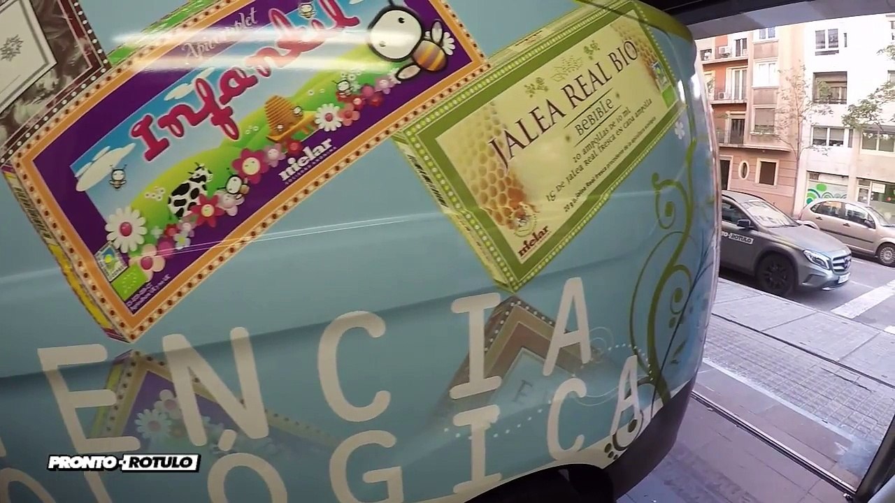 Cómo se vinila una furgo Cliente Mielar - Car Wrapping by Pronto Rotulo since Barcelona