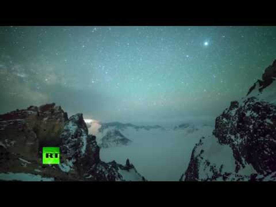 Lyrid meteor shower creates dazzling scenery in sky in China