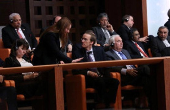 TBMM'de Bacak Bacak Üstüne Atan Fransız Diplomat Uyarıldı