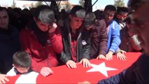 Niğde Şırnak'ta Şehit Düşen Gazi Uzman Çavuş Toprağa Verildi