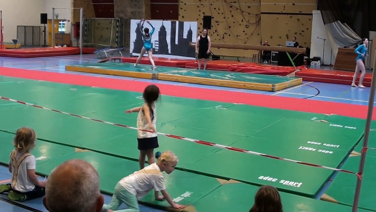 18 - Démo 2016 - Accro en folie gymnastes compétition