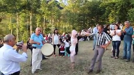 Kireçli Köylü Oynarsa Yaman Oynar