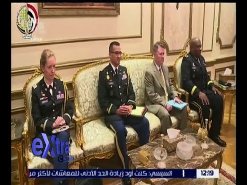 غرفة الأخبار | شاهد.. وزير الدفاع ورئيس الأركان يلتقيان مدير وكالة مخابرات الدفاع الأمريكية