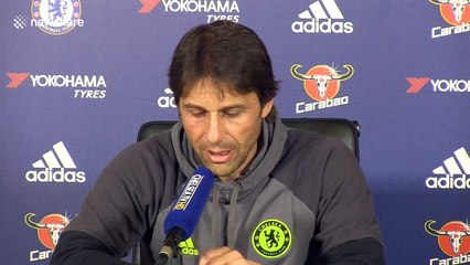 Blues boss Conte delivers powerful message to Player of the Year N'Golo Kante
