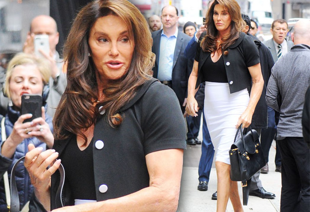 Caitlyn Jenner Slams Kris On TV Amid Failing Ratings On 'KUWTK'