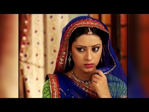 Pratyusha Banerjee, Ballika vadhu actress commits suicide