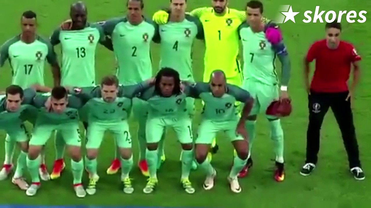Funny Pitch Invaders!!  