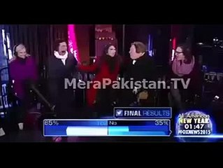 Reham Khan Khan Ny Live show main gory ko kiss kardala