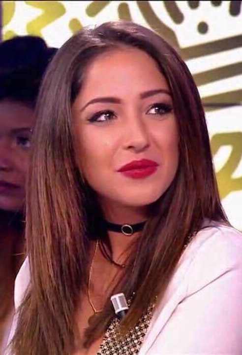 Emilie Amar (Les Anges 9) : elle balance sur Thomas et sa relation avec Rawell !