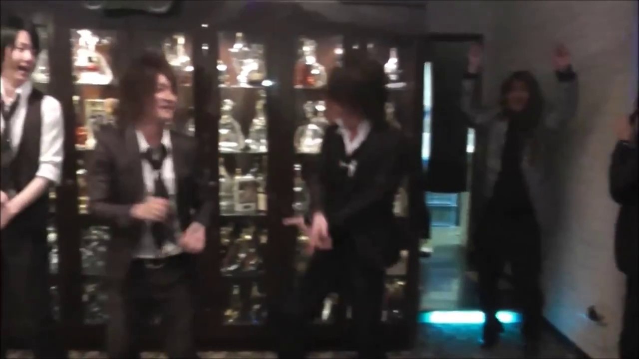 ハゲをハンマーで叩くホスト,コント,ダンスで名古屋 ホストクラブの誕生日,カツラ,host club,hostess japan Customer