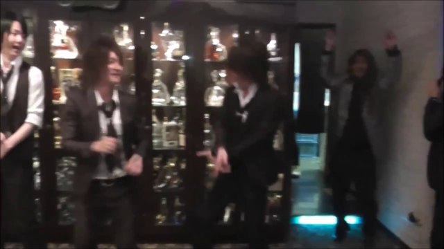 ハゲをハンマーで叩くホスト,コント,ダンスで名古屋 ホストクラブの誕生日,カツラ,host club,hostess japan Customer