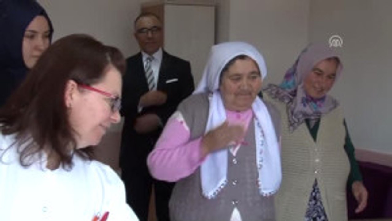 Midesinden 5,1 Kilogram Kist Çıkarıldı