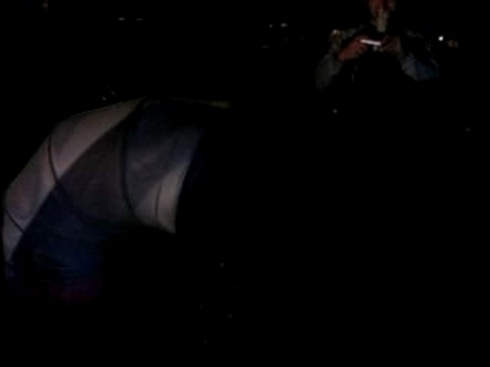 une R21 ca fait des belles flammes au BOL D'OR 2007