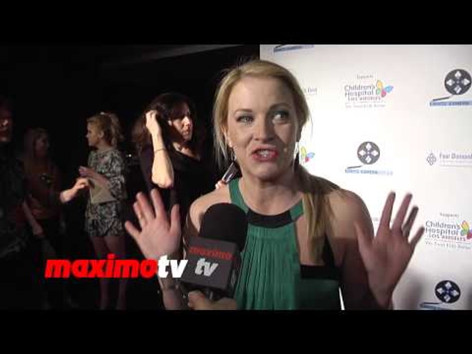 Melissa Joan Hart INTERVIEW Hollywood Dance Marathon 2014 Red Carpet #Melissa&Joey