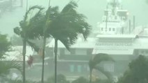 Cyclone Debbie batters coastal areas in Australia