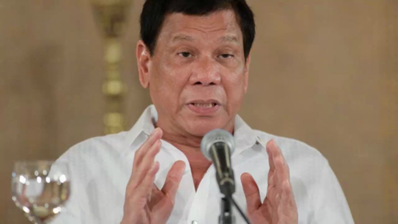 Philippines: Duterte says Donald Trump praised his war on drugs