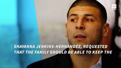 Aaron Hernandez’s family to receive his three suicide notes