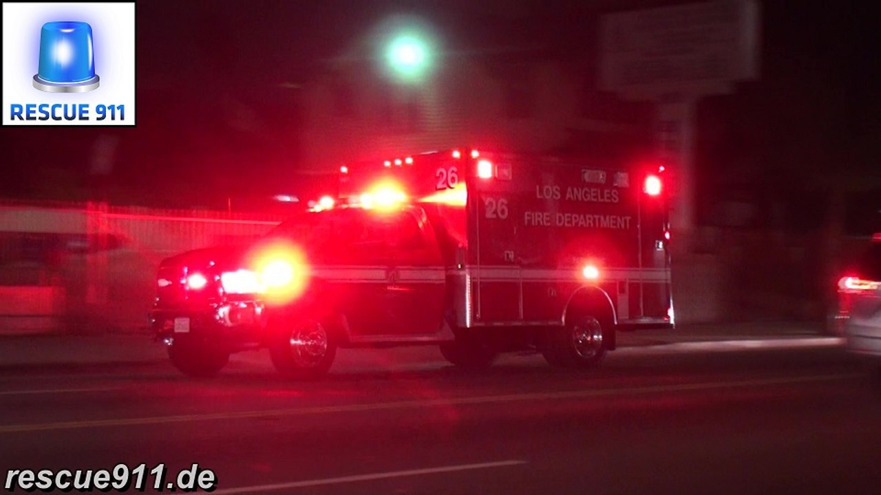 [LAFD] Rescue 26 Los Angeles Fire Department