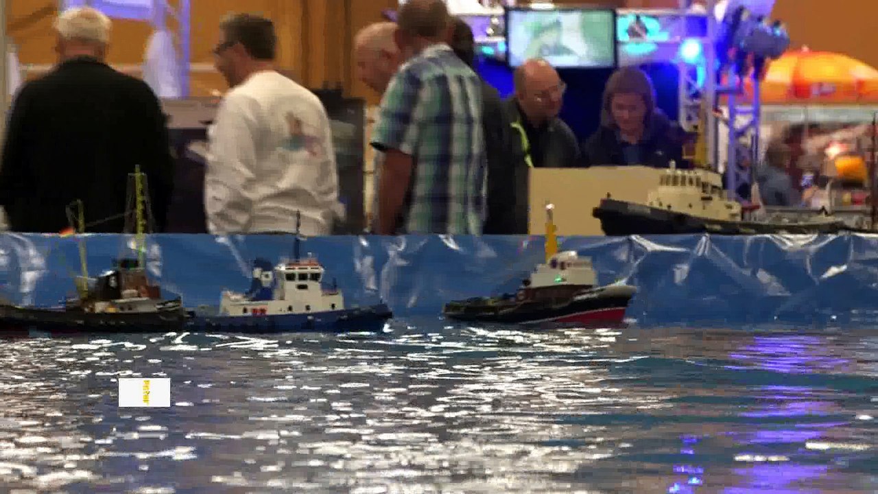 SCHIFFE SHIPS BOATS TANKER OIL