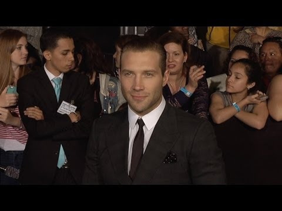 Jai Courtney DIVERGENT World Premiere Arrivals #Divergent