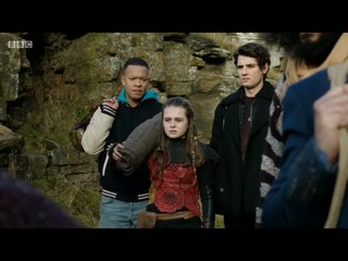 Wolfblood - Season 5 Episode 9 - The War With The Humans