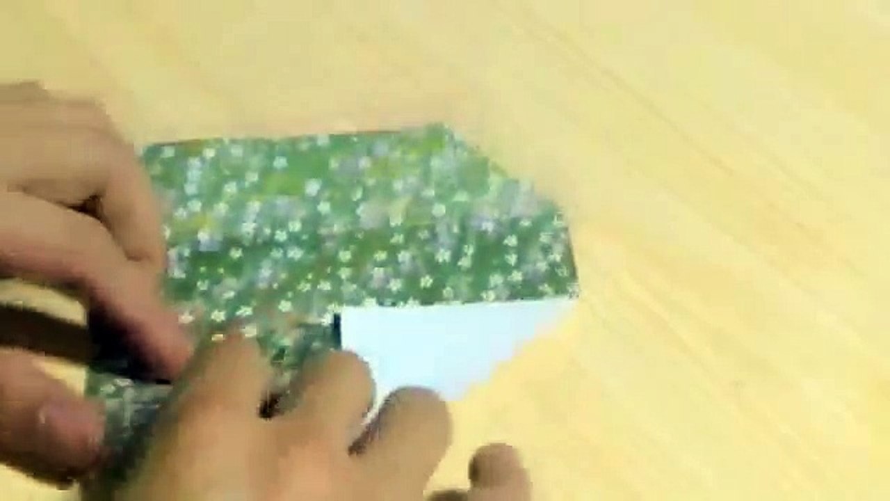 【折り紙】鶴の箸入れの折り方・お正月を豪華に、箸袋-ERxJ7N3wpSc