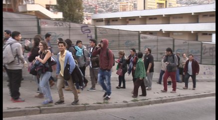 Evacúan preventivamente área costera de Chile por sismo de 6.9