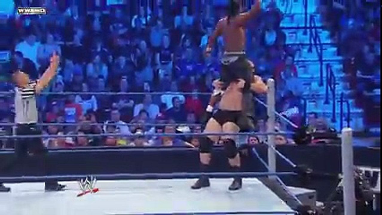 SmackDown  JTG vs. Mike Knox