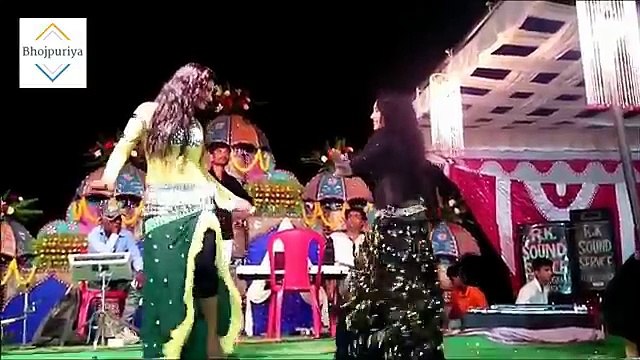 आधी आधी रतिया में खड़ा करेला बेलनवा - Aadhi Aadhi Ratiya Me Khada Karela Belanwa - 2017