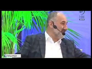 Dindarlığını Allah'a göster, bana insanlığın lazım!